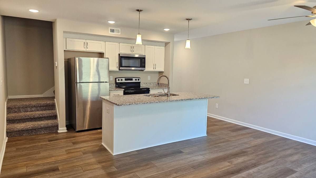 Townhouse for rent at 955 Center Rd, Clarksville, TN 37042
