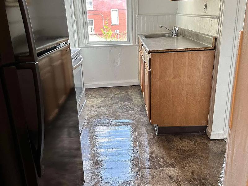 Apartment for rent at 4 Altamont Terrace #2, Cumberland, MD 21502