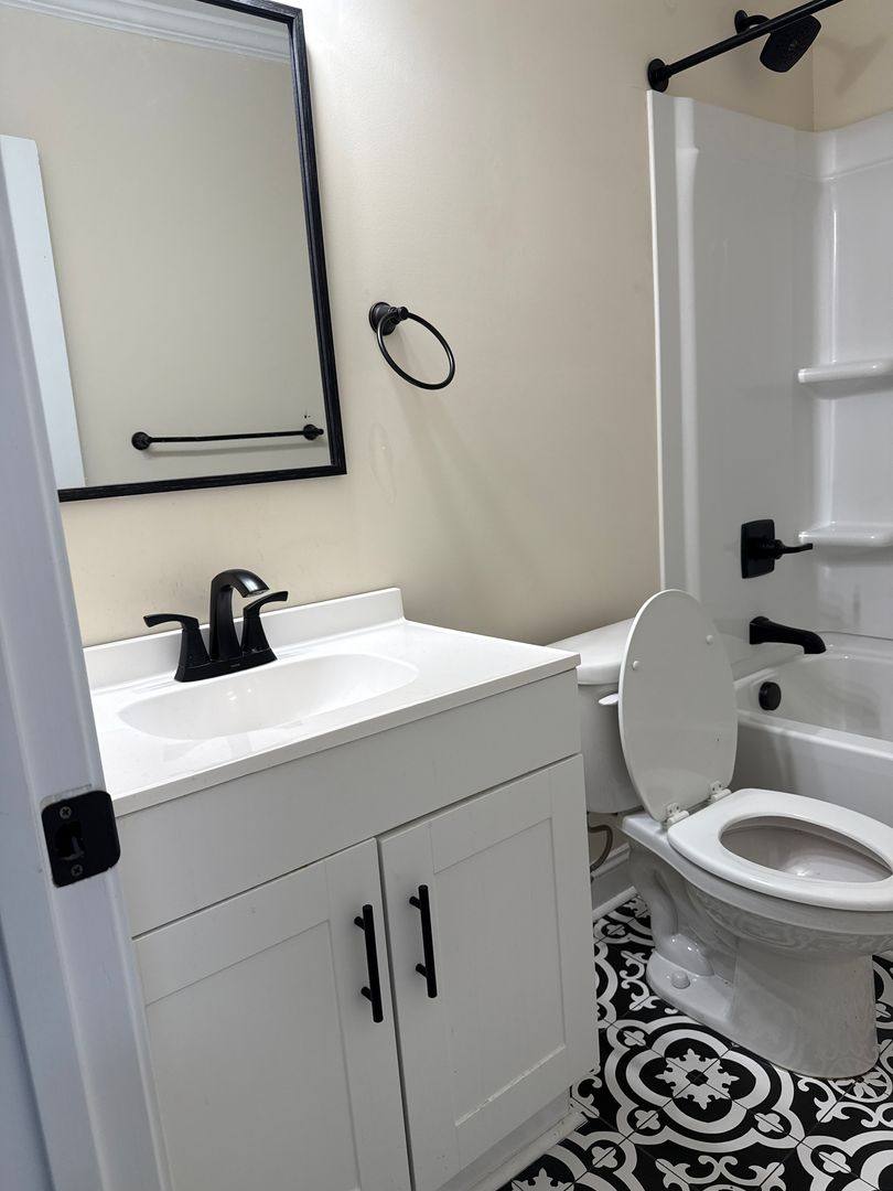 Apartment for rent at 210 Walnut St W, Wilson, NC 27893