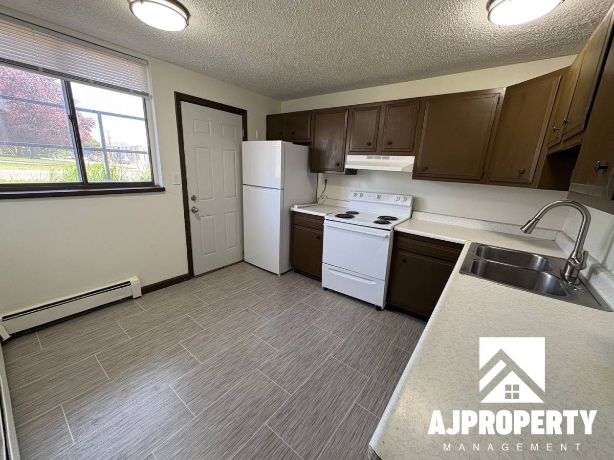 Apartment for rent at 110 W 43rd St, Sioux Falls, SD 57105