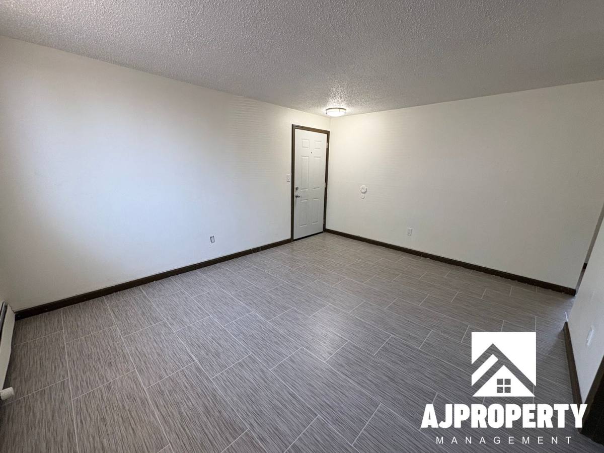 Apartment for rent at 110 W 43rd St, Sioux Falls, SD 57105