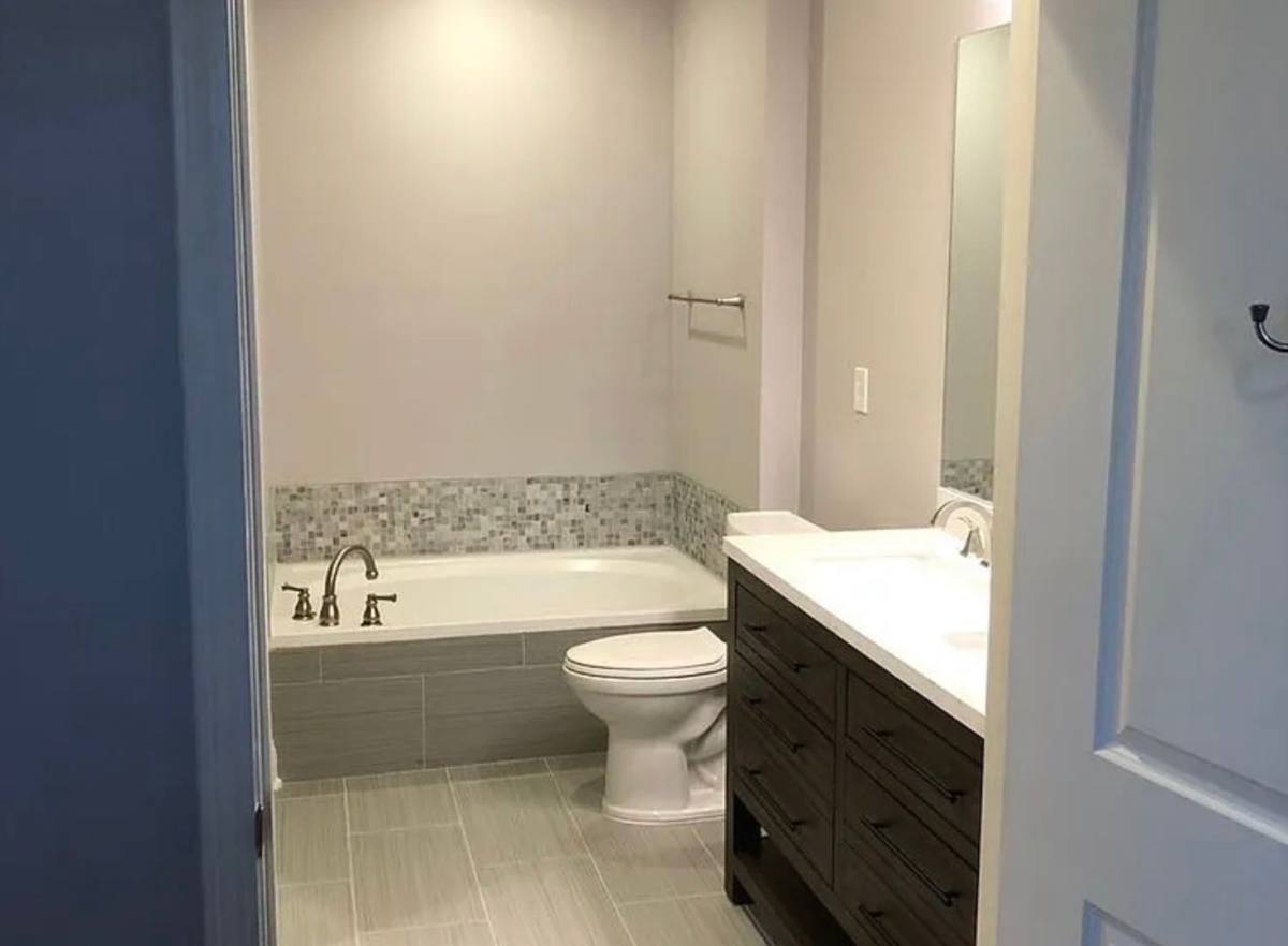 Apartment for rent at 601 Main St, Columbia, SC 29201
