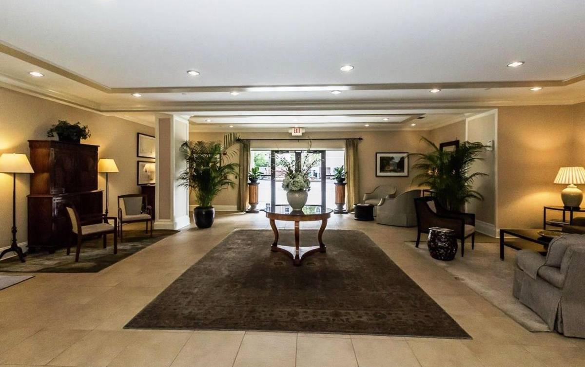 Apartment for rent at 601 Main St, Columbia, SC 29201