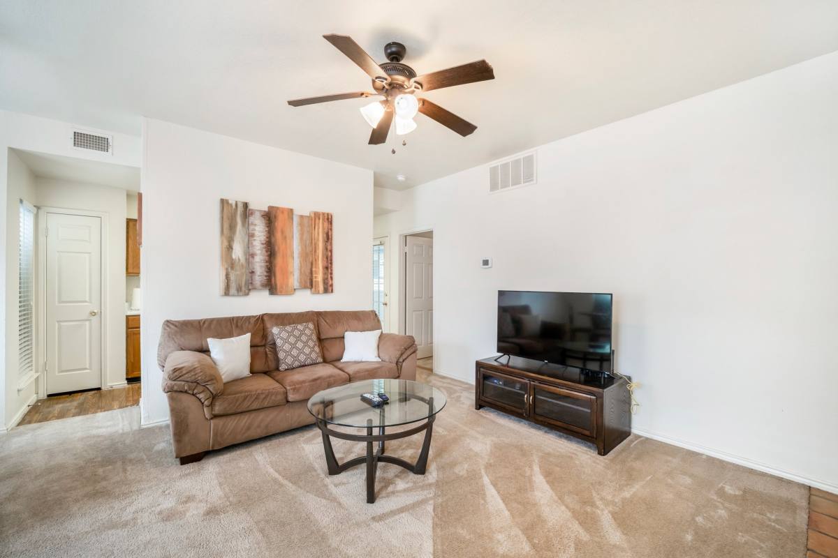 Condo for rent at 11903 Parliament #611, San Antonio, TX 78216