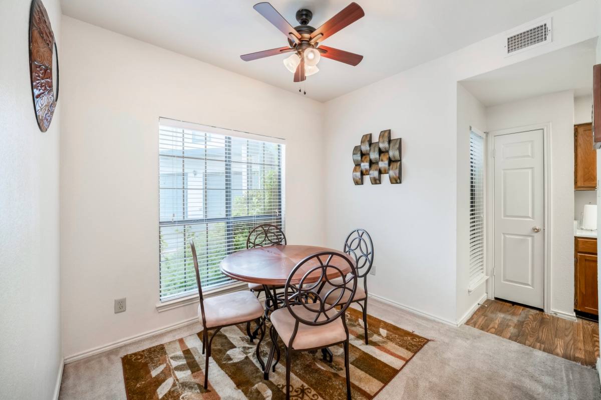 Condo for rent at 11903 Parliament #611, San Antonio, TX 78216