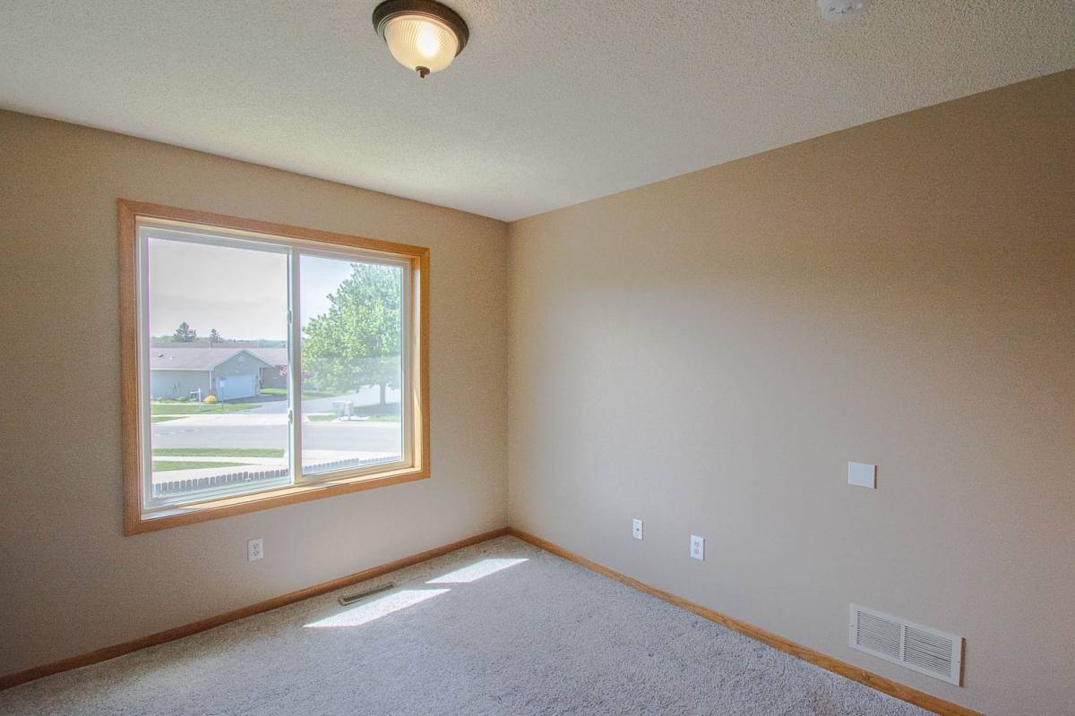 House for rent at 2328 Hampton Rhodes Court NW, Rochester, MN 55901