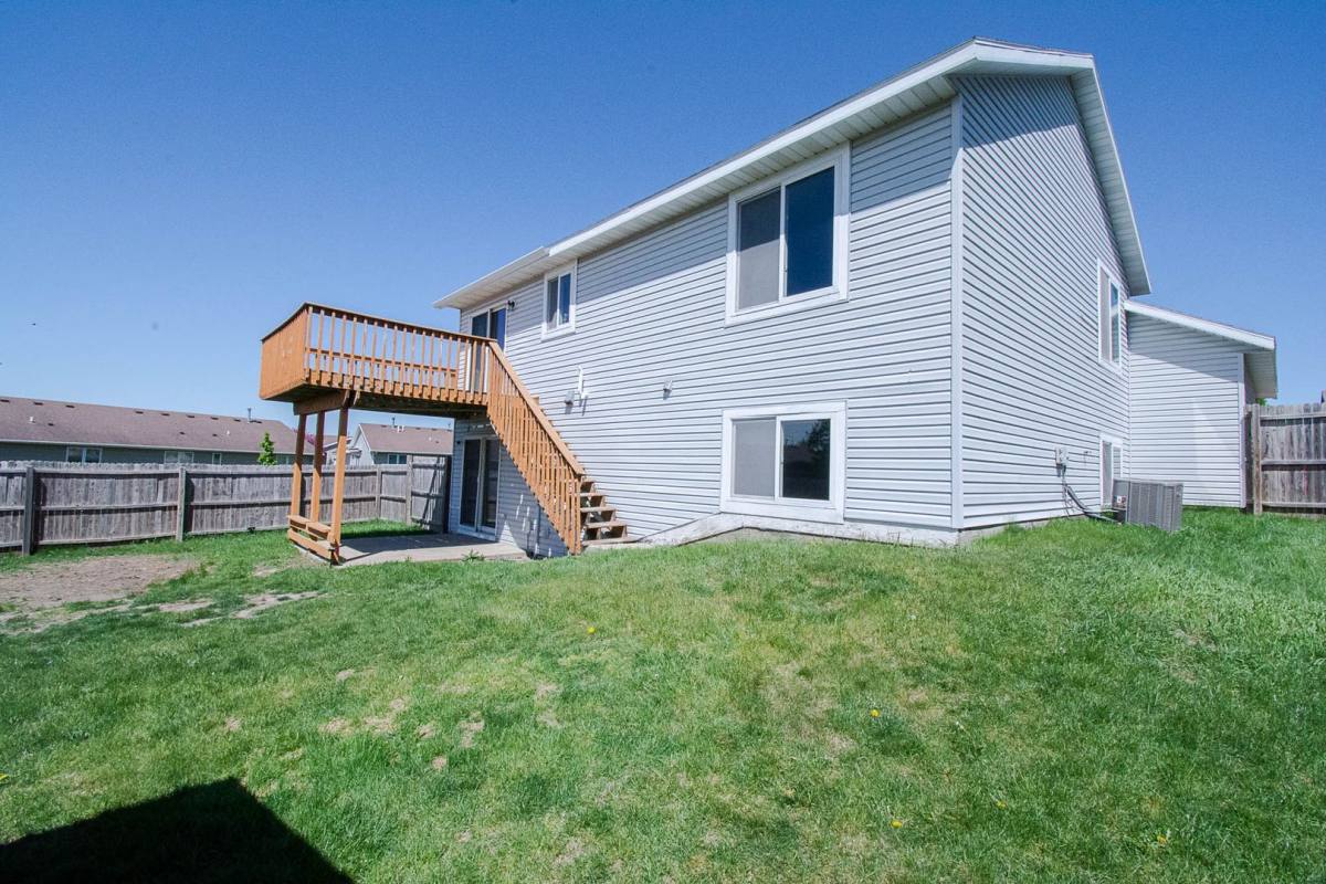 House for rent at 2328 Hampton Rhodes Court NW, Rochester, MN 55901
