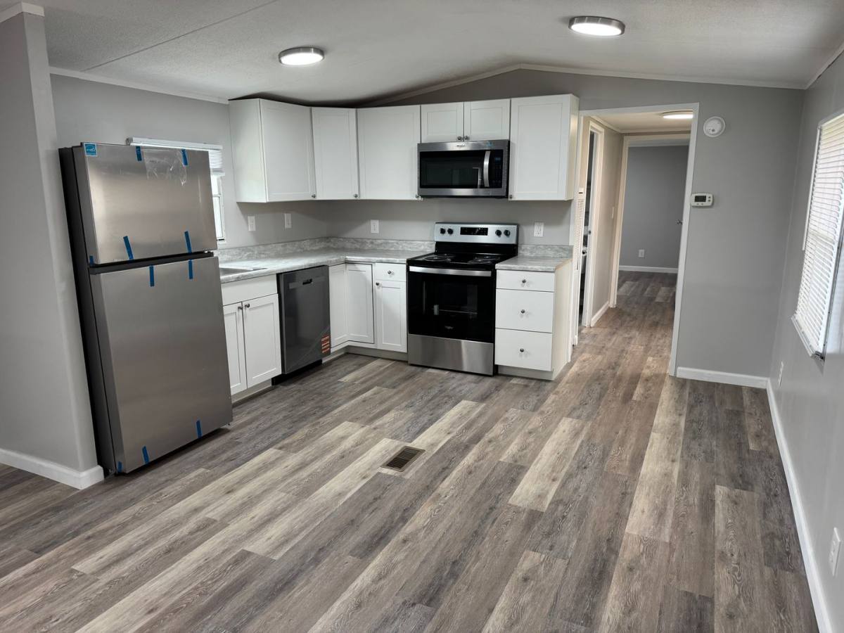 Apartment for rent at 32-55 Doty Lane, Greeneville, TN 37745