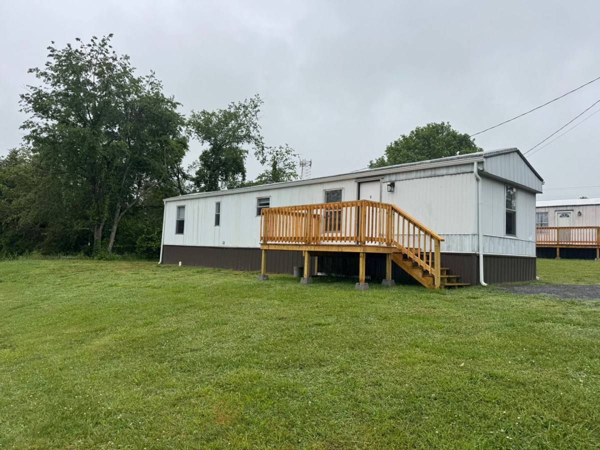 Apartment for rent at 32-55 Doty Lane, Greeneville, TN 37745