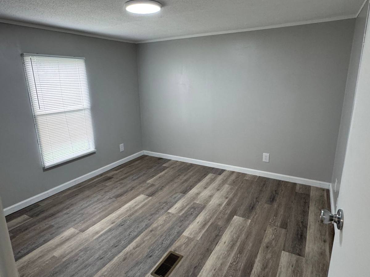 Apartment for rent at 32-55 Doty Lane, Greeneville, TN 37745