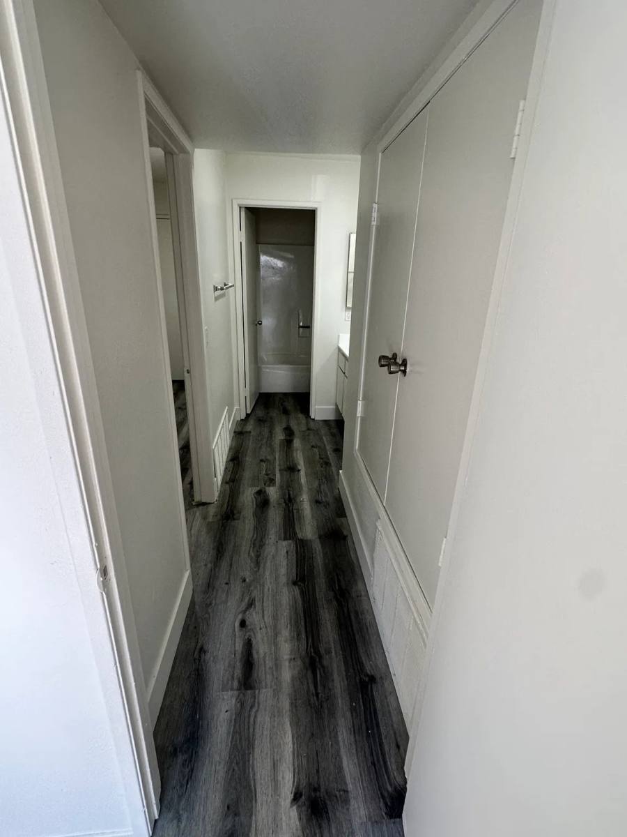 Apartment for rent at 7040 Haskell Ave #106, Van Nuys, CA 91406