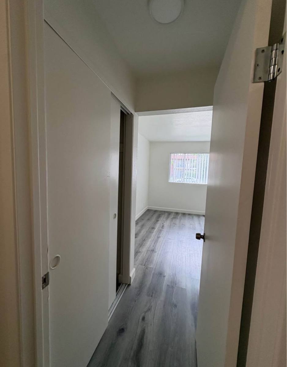 Apartment for rent at 7040 Haskell Ave #106, Van Nuys, CA 91406