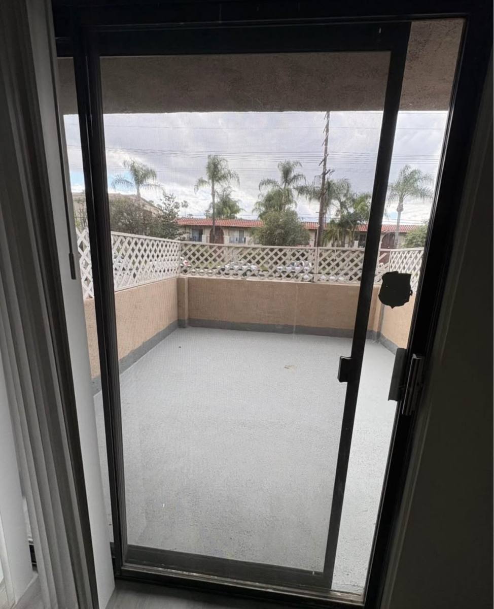 Apartment for rent at 7040 Haskell Ave #106, Van Nuys, CA 91406