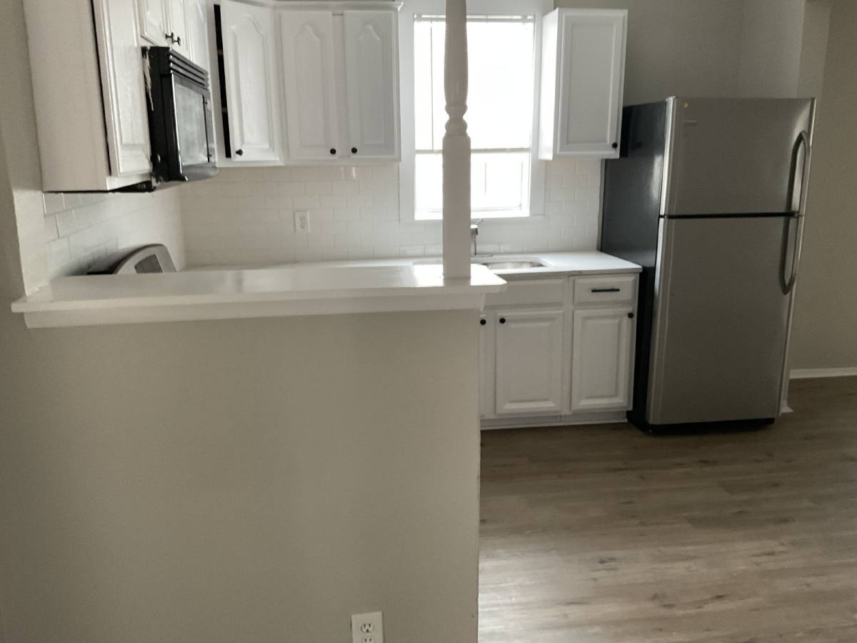 House for rent at 811 Rivas St, San Antonio, TX 78207