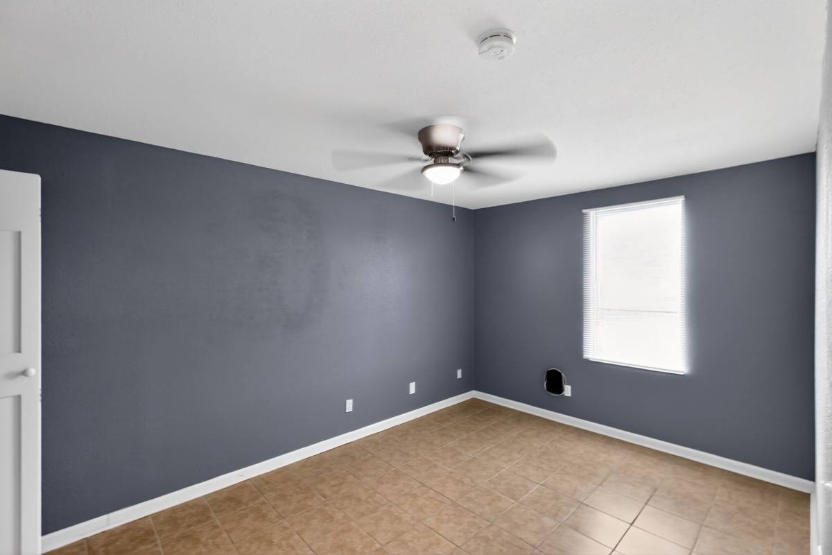 Apartment for rent at 1000 Transmitter Rd, Panama City, FL 32401