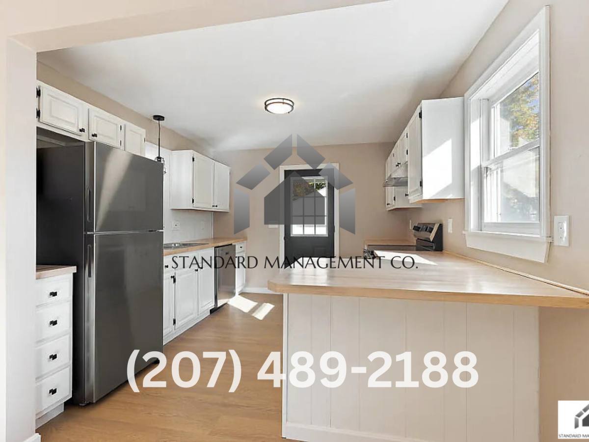 House for rent at 15 Elmhurst St, Waterville, ME 04901
