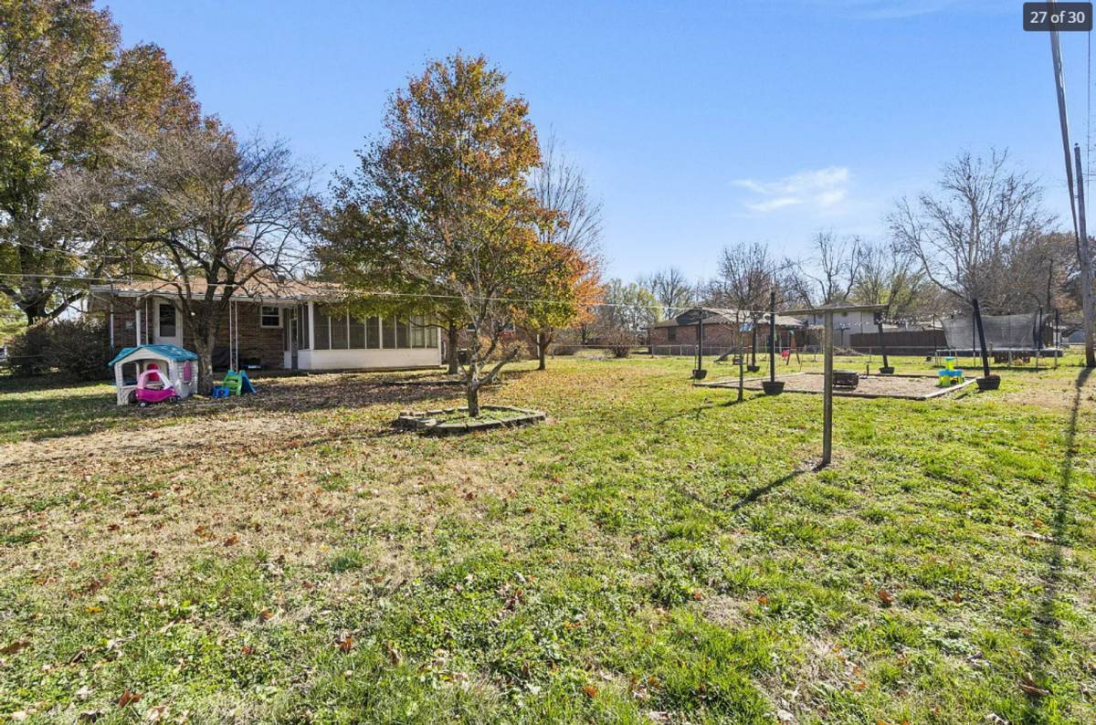 House for rent at 4267 S Ridgecrest Dr, Springfield, MO 65810