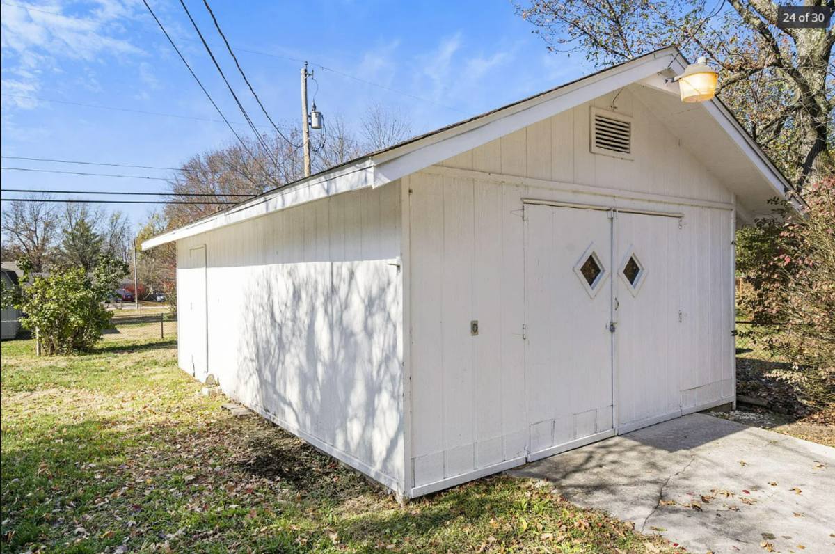 House for rent at 4267 S Ridgecrest Dr, Springfield, MO 65810