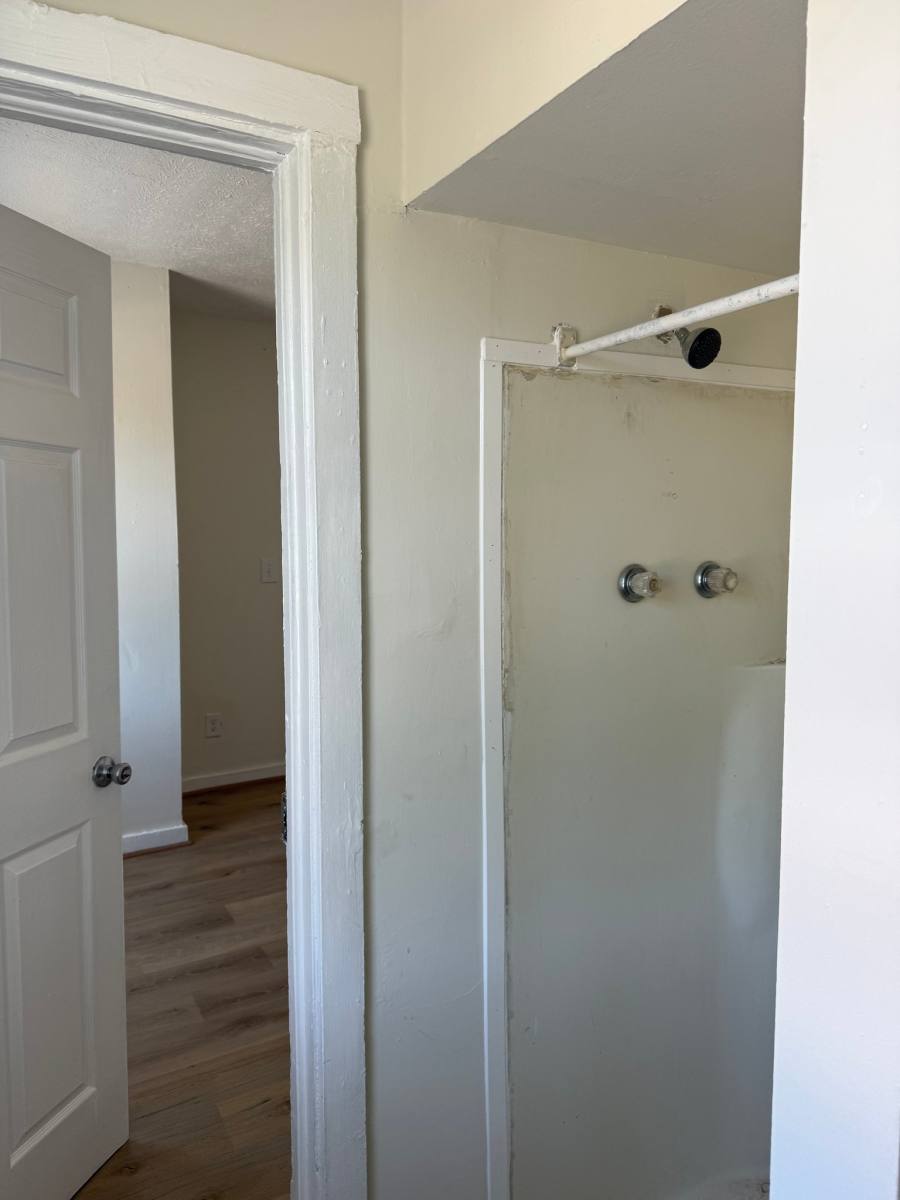 Apartment for rent at 260 N Commerce Ave #202, Waynesboro, VA 22980