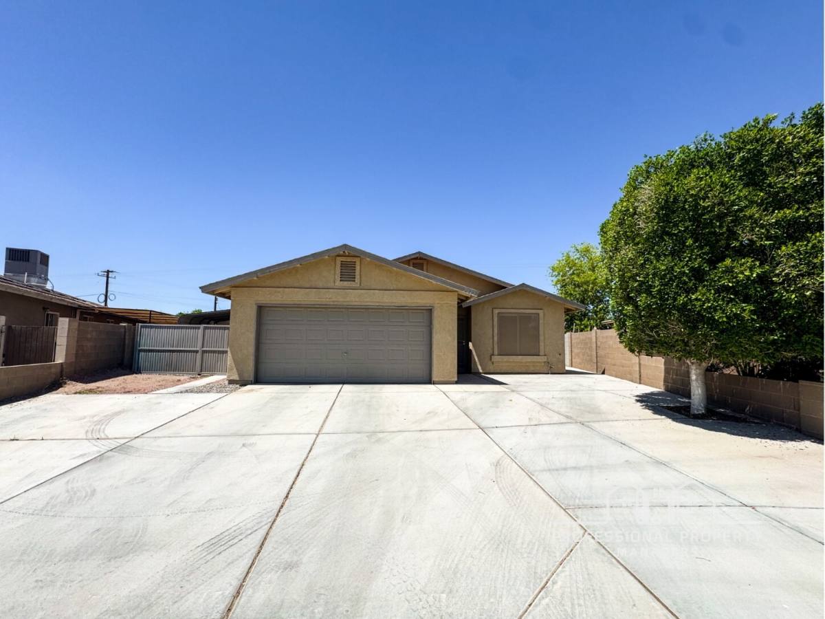 House for rent at 7042 E 36th Place, Yuma, AZ 85365