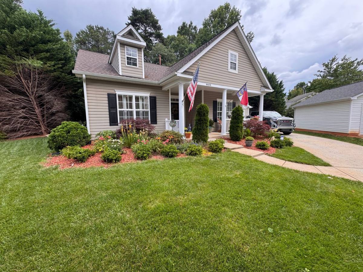 House for rent at 9909 Adelie Court, Cornelius, NC 28031