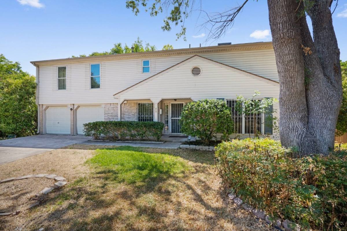 House for rent at 11809 Eubank Dr, Austin, TX 78758