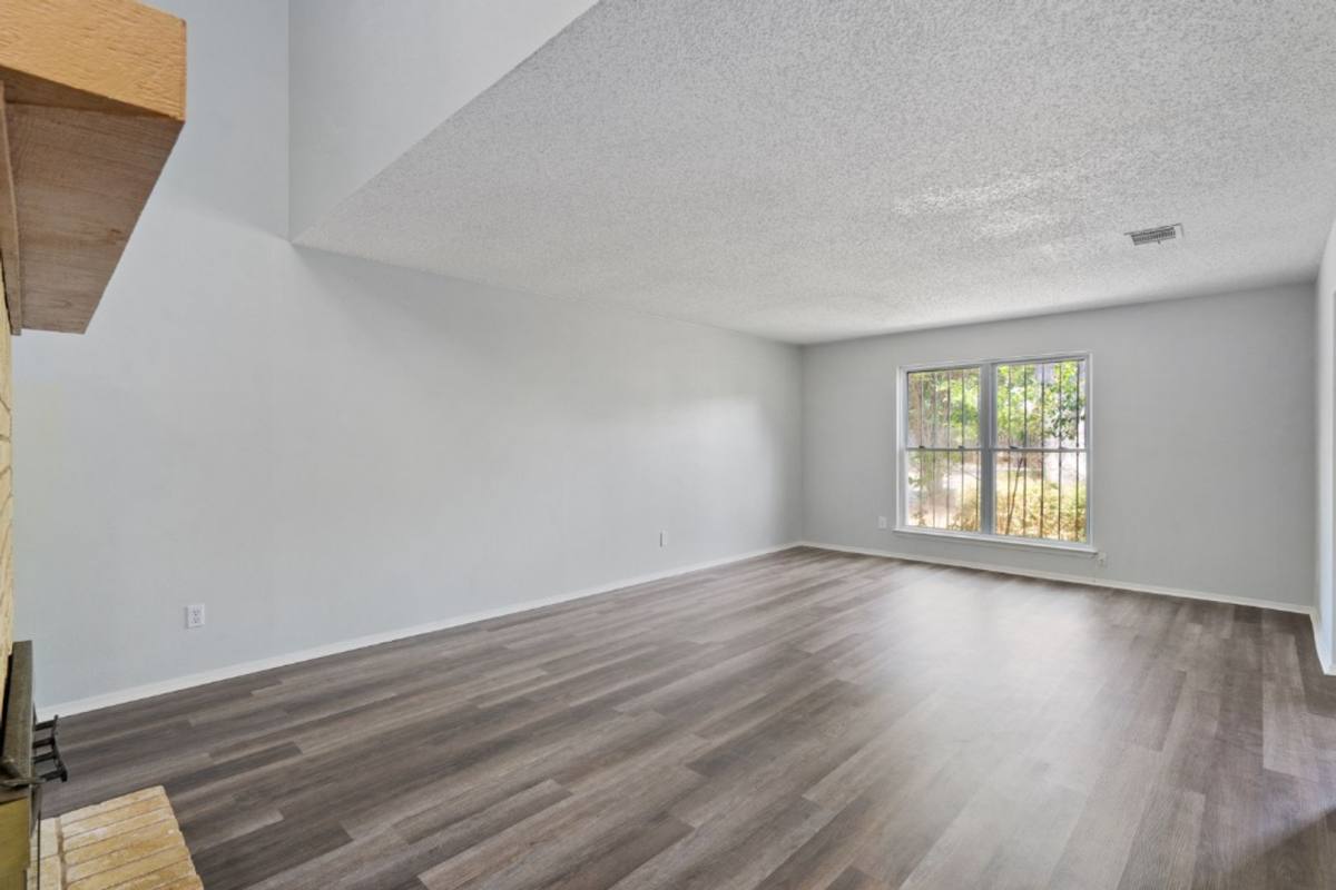 House for rent at 11809 Eubank Dr, Austin, TX 78758