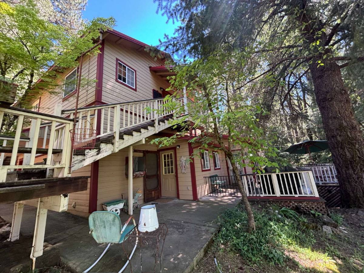 House for rent at 5030 Newtown Rd, Placerville, CA 95667
