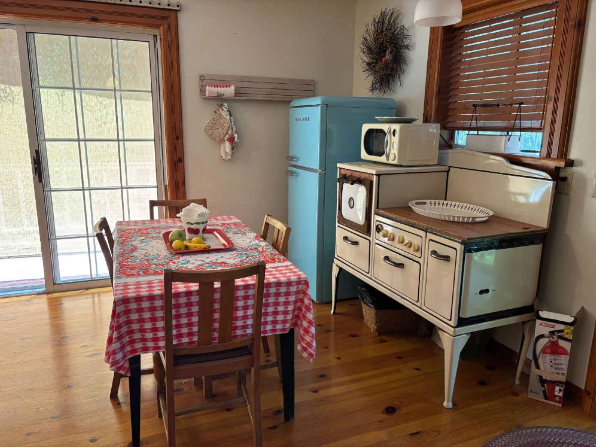 House for rent at 5030 Newtown Rd, Placerville, CA 95667