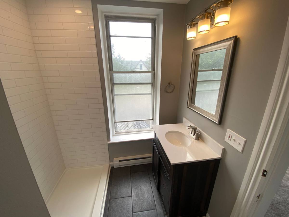 Apartment for rent at 176 Main St, Emmaus, PA 18049