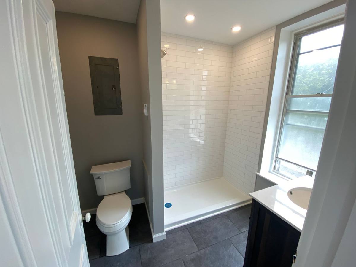 Apartment for rent at 176 Main St, Emmaus, PA 18049