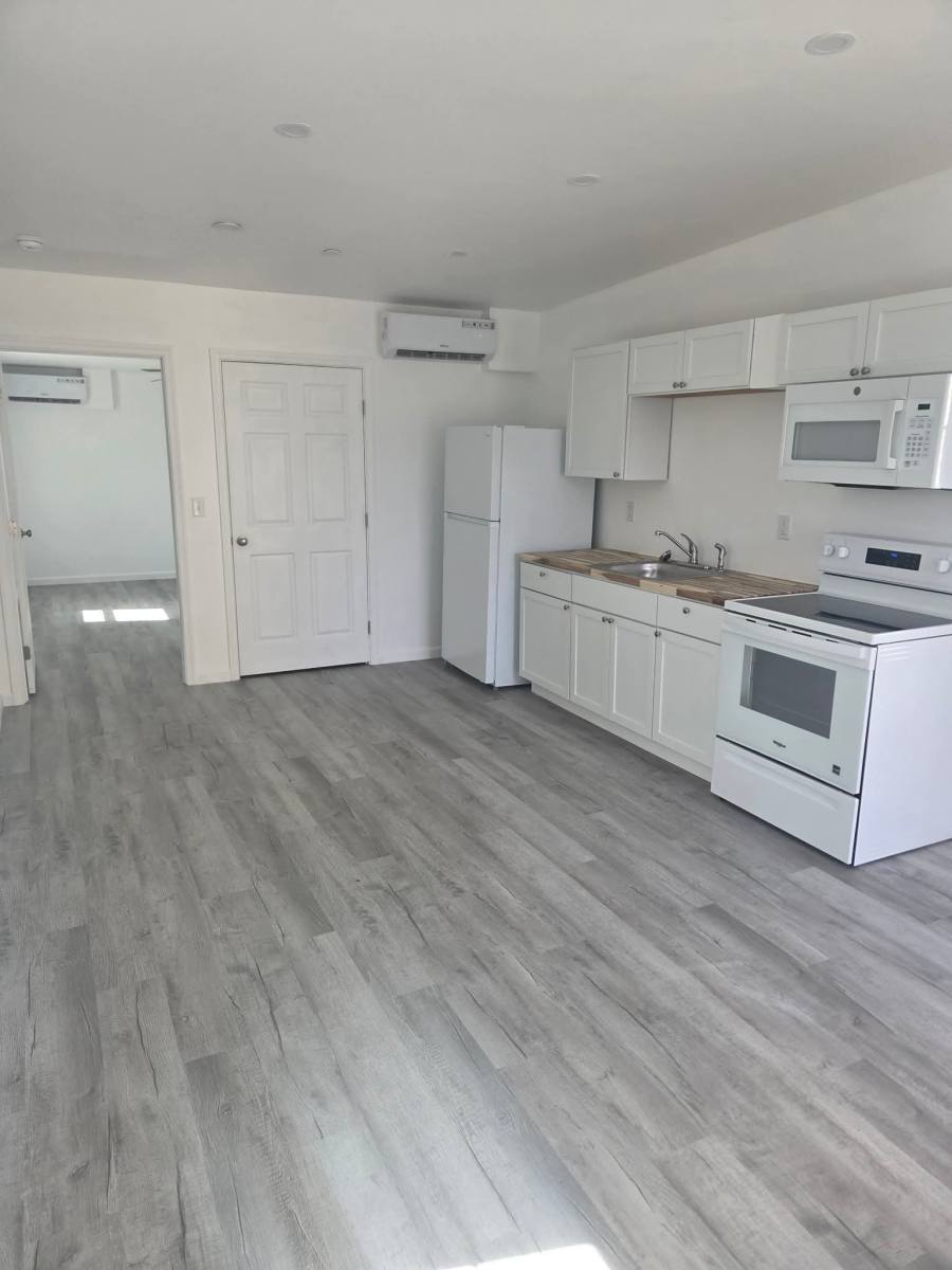 Apartment for rent at 219 Pennsylvania Ave #2, Cumberland, MD 21502
