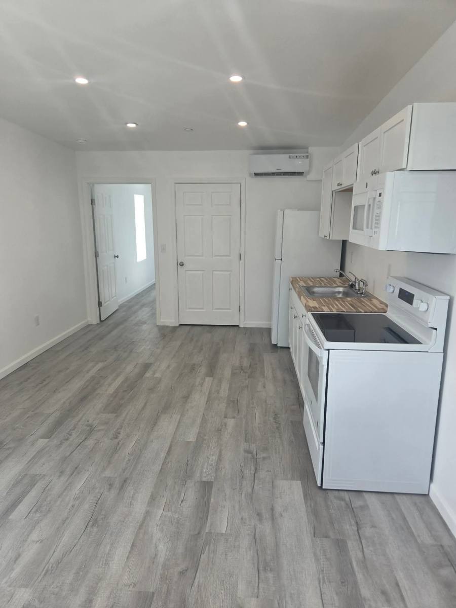Apartment for rent at 219 Pennsylvania Ave #2, Cumberland, MD 21502