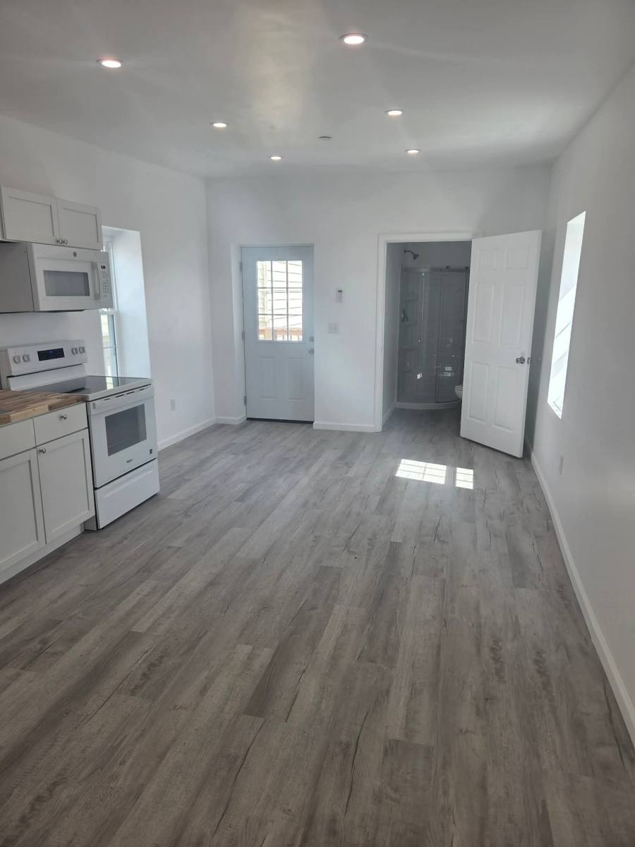 Apartment for rent at 219 Pennsylvania Ave #2, Cumberland, MD 21502