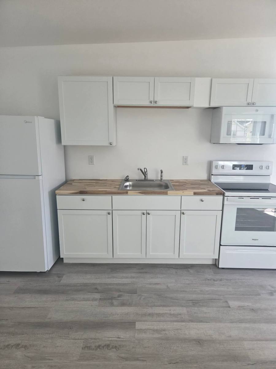 Apartment for rent at 219 Pennsylvania Ave #2, Cumberland, MD 21502