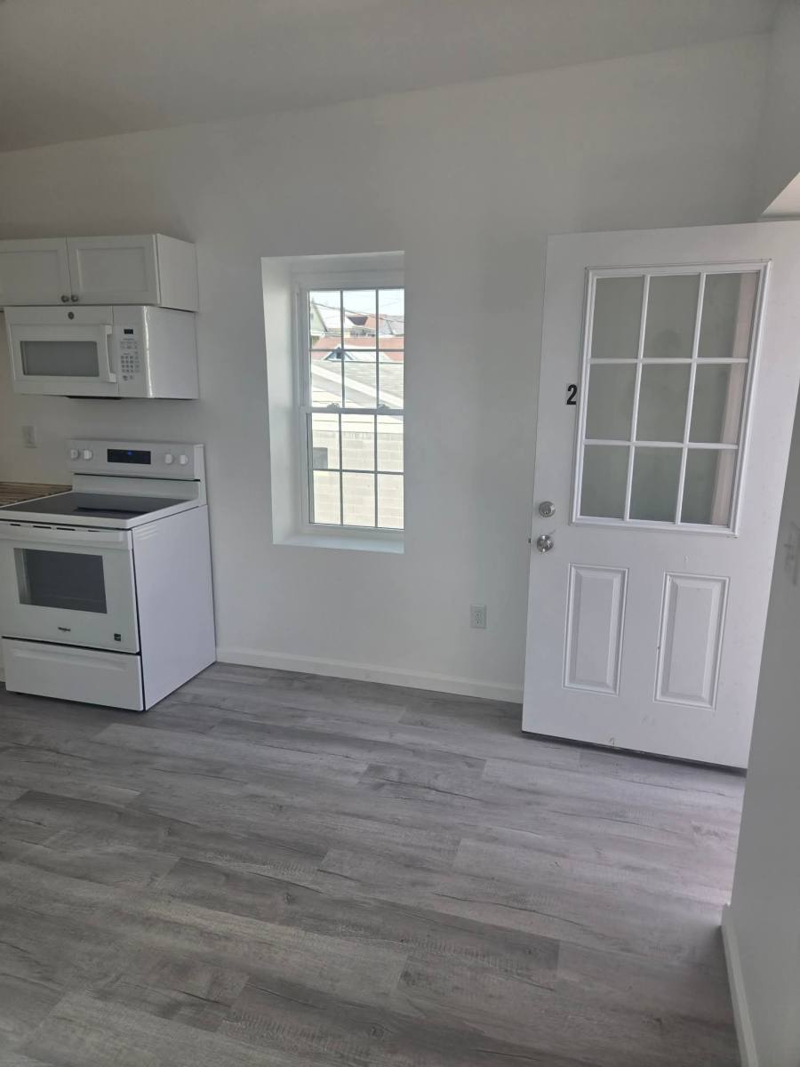 Apartment for rent at 219 Pennsylvania Ave #2, Cumberland, MD 21502