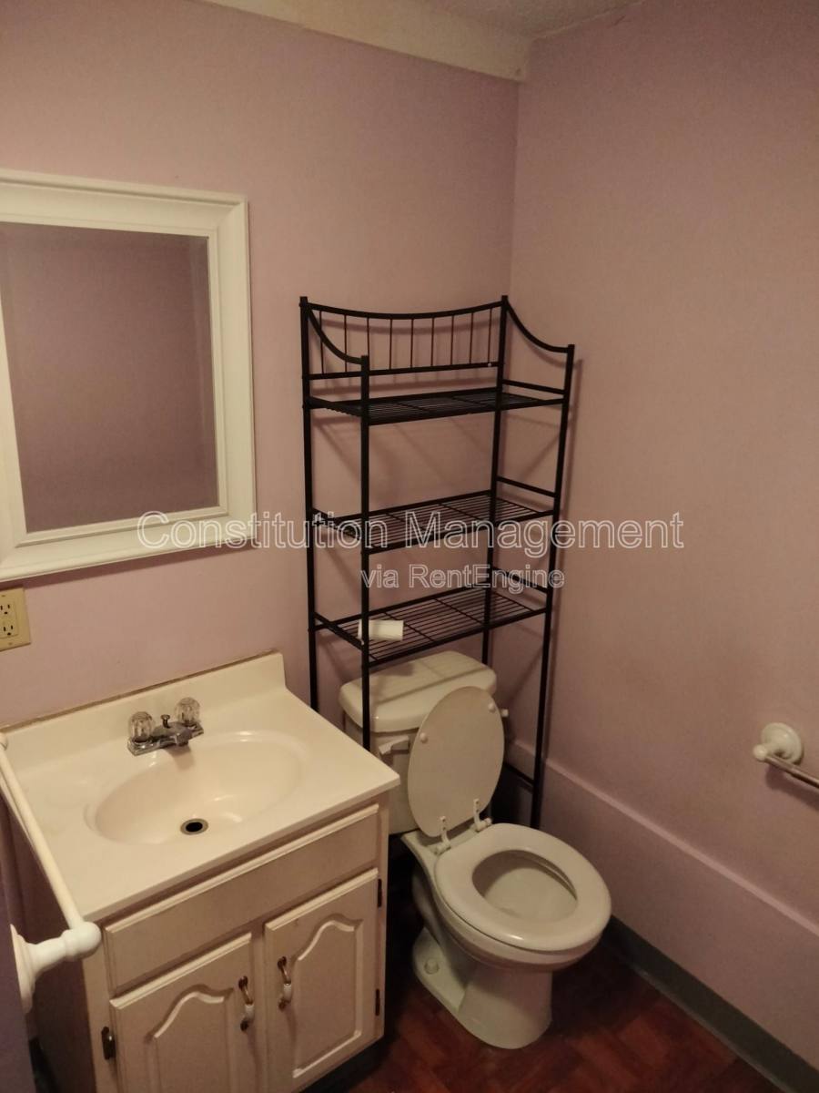 Apartment for rent at 167 E Main St #3W, Torrington, CT 06790