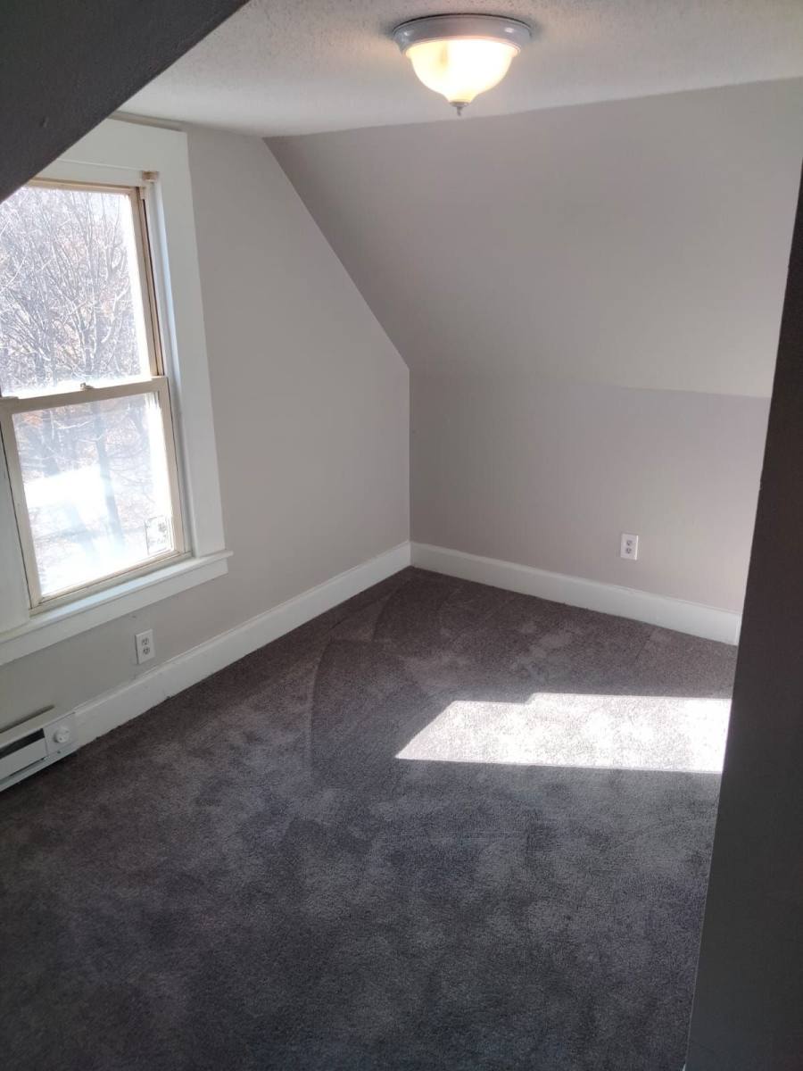 Apartment for rent at 555 Main St #4, Torrington, CT 06790