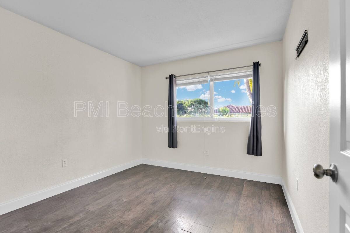 House for rent at 1821 Montague St, Lake Worth, FL 33461