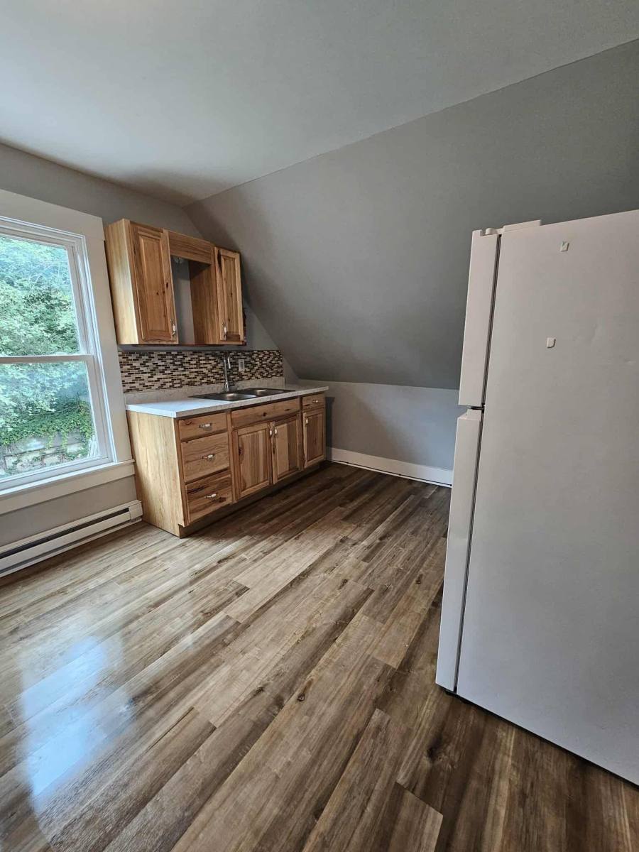 Apartment for rent at 4 Altamont Terrace #6, Cumberland, MD 21502
