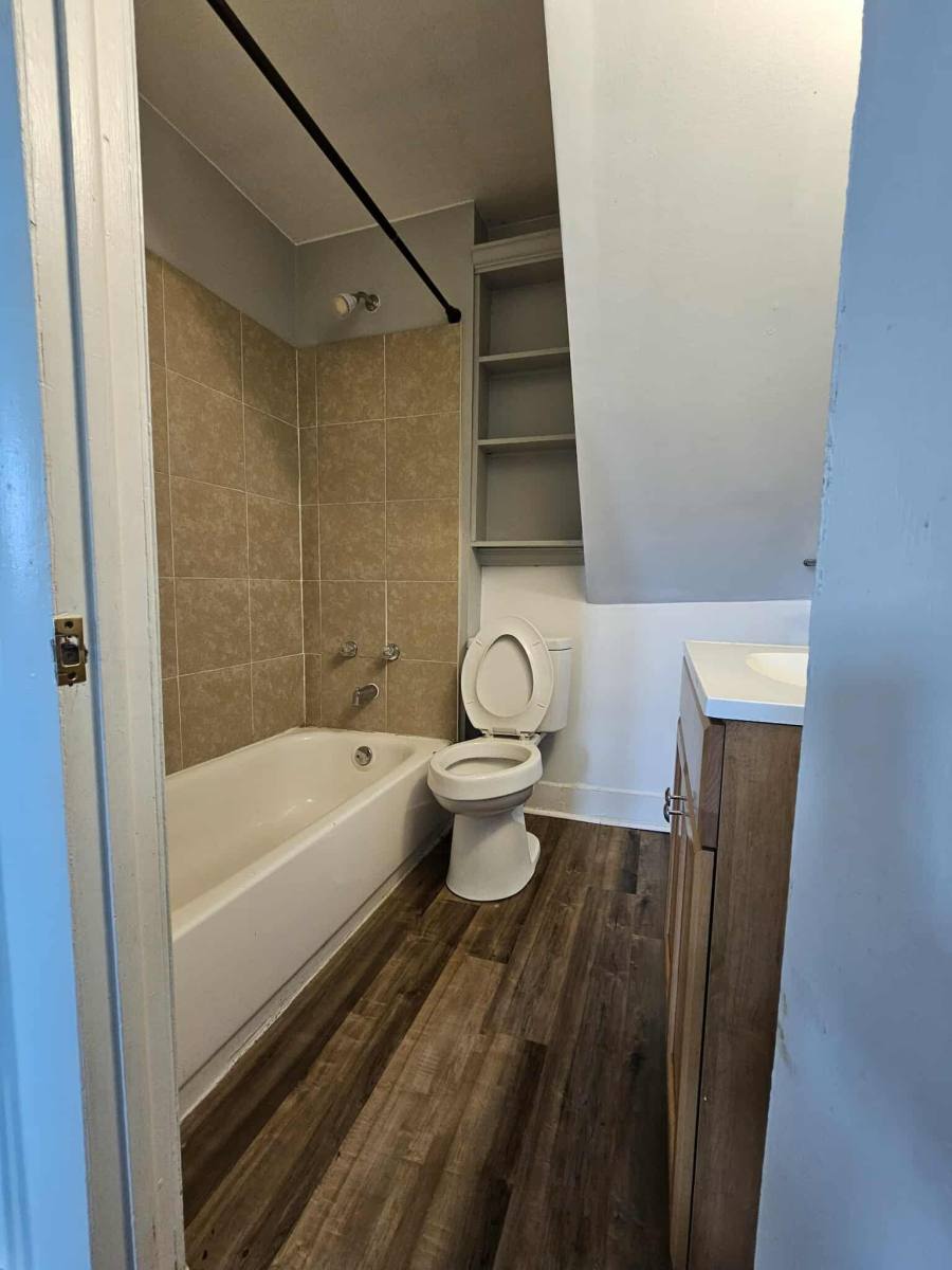 Apartment for rent at 4 Altamont Terrace #6, Cumberland, MD 21502