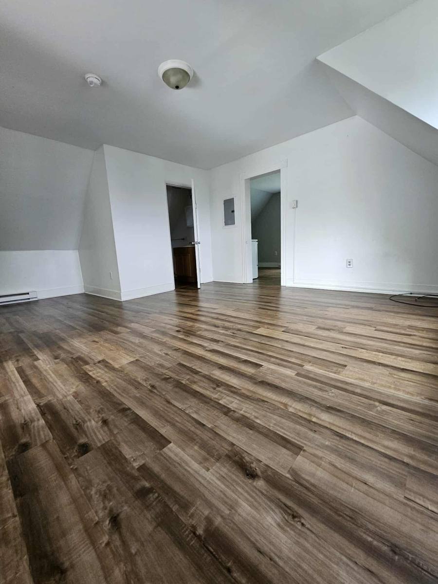 Apartment for rent at 4 Altamont Terrace #6, Cumberland, MD 21502