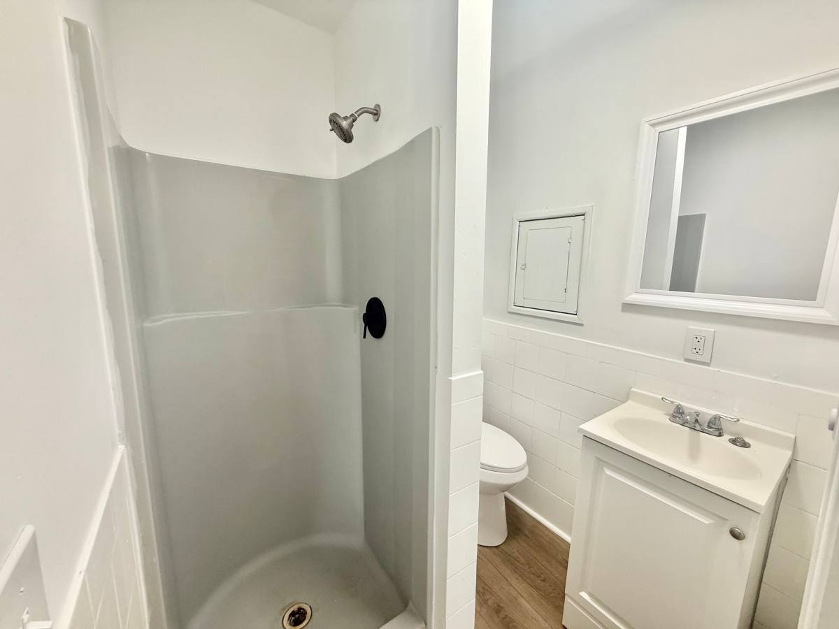 Apartment for rent at 1886 Ave B, Watervliet, NY 12189