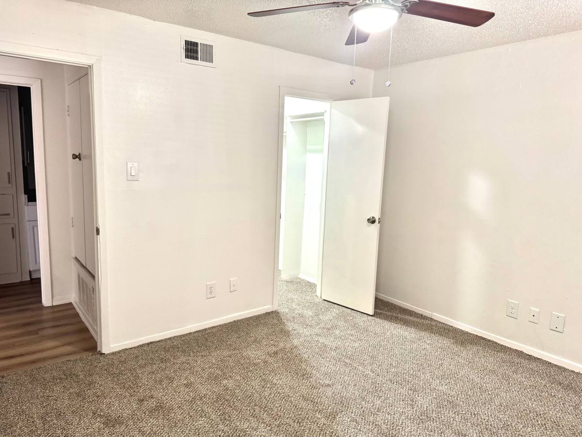 Apartment for rent at 1500 Sylvan Dr 817-268-0730 #105, Hurst, TX 76053
