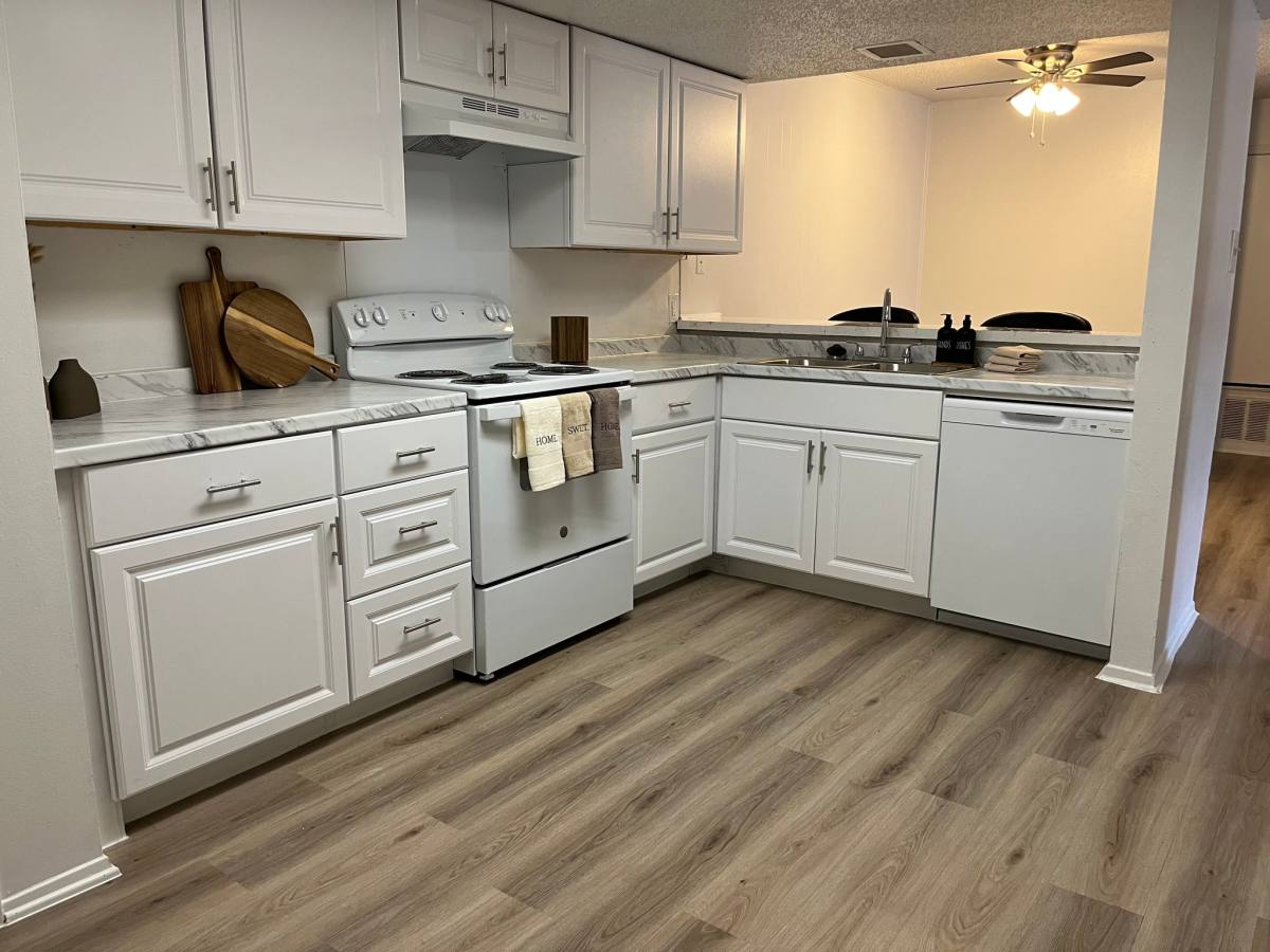 Apartment for rent at 1500 Sylvan Dr 817-268-0730 #105, Hurst, TX 76053