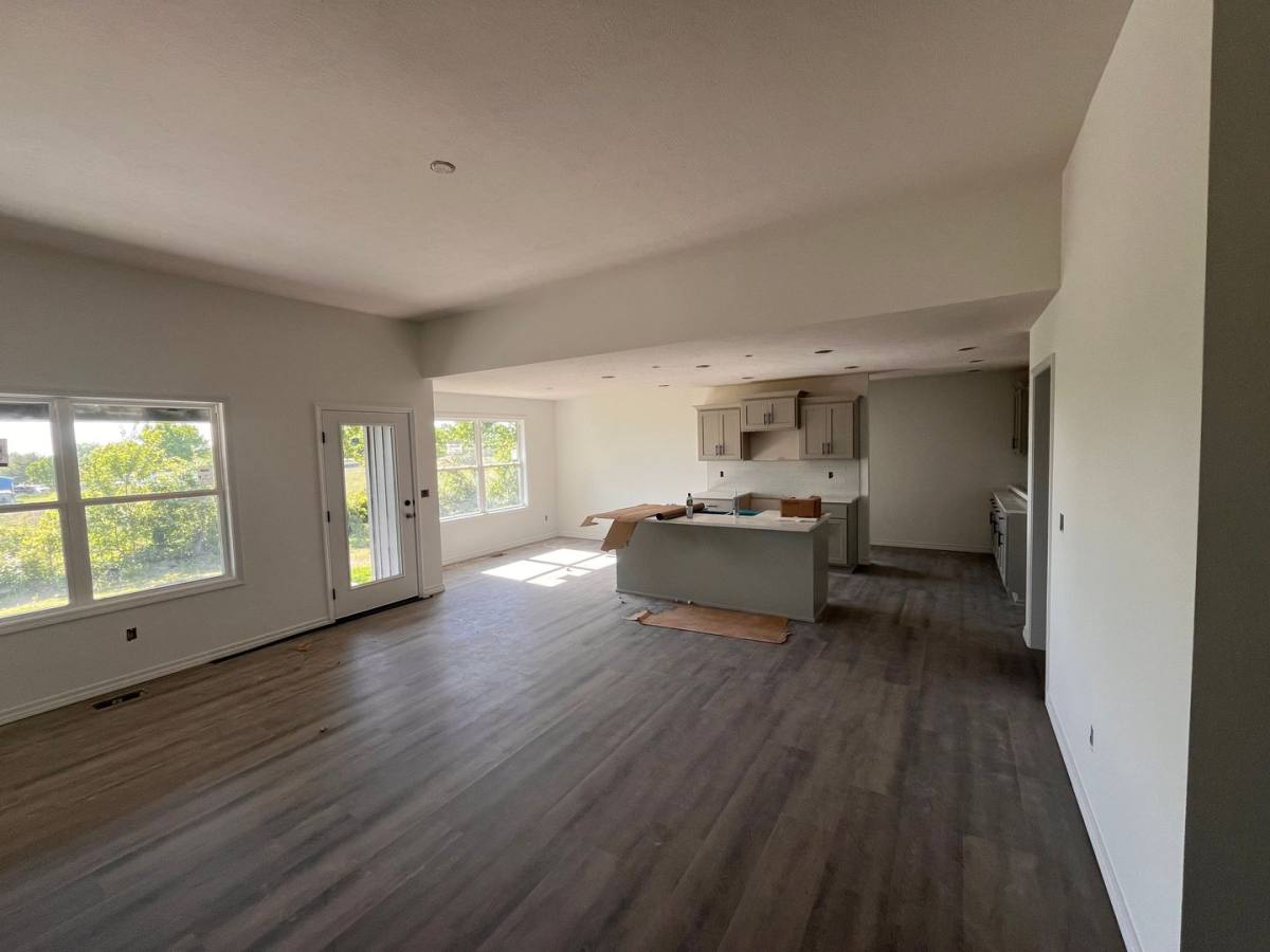 House for rent at 926 S Pindall Lane, Nixa, MO 65714