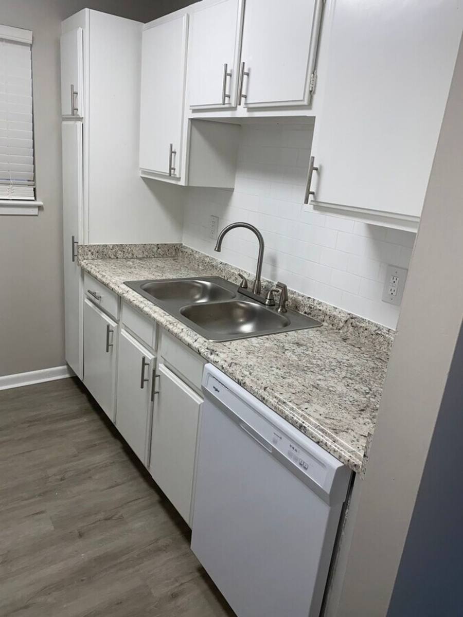 Apartment for rent at 4320 36th Ave, Meridian, MS 39305