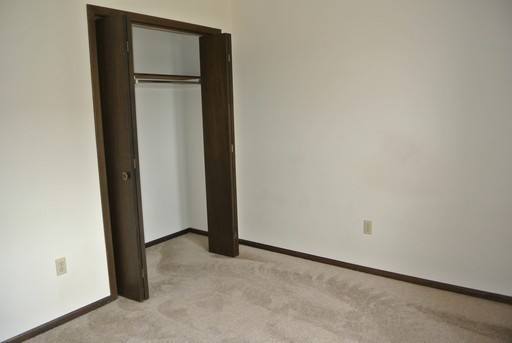 Apartment for rent at 1819 5th St SE, Minot, ND 58701
