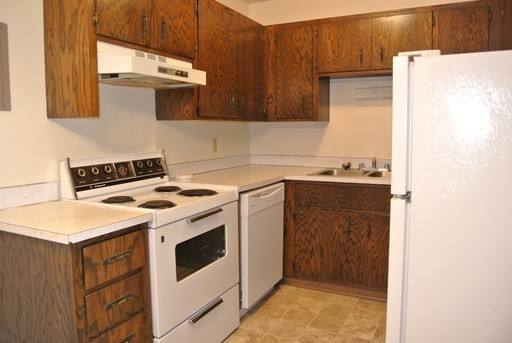 Apartment for rent at 1819 5th St SE, Minot, ND 58701
