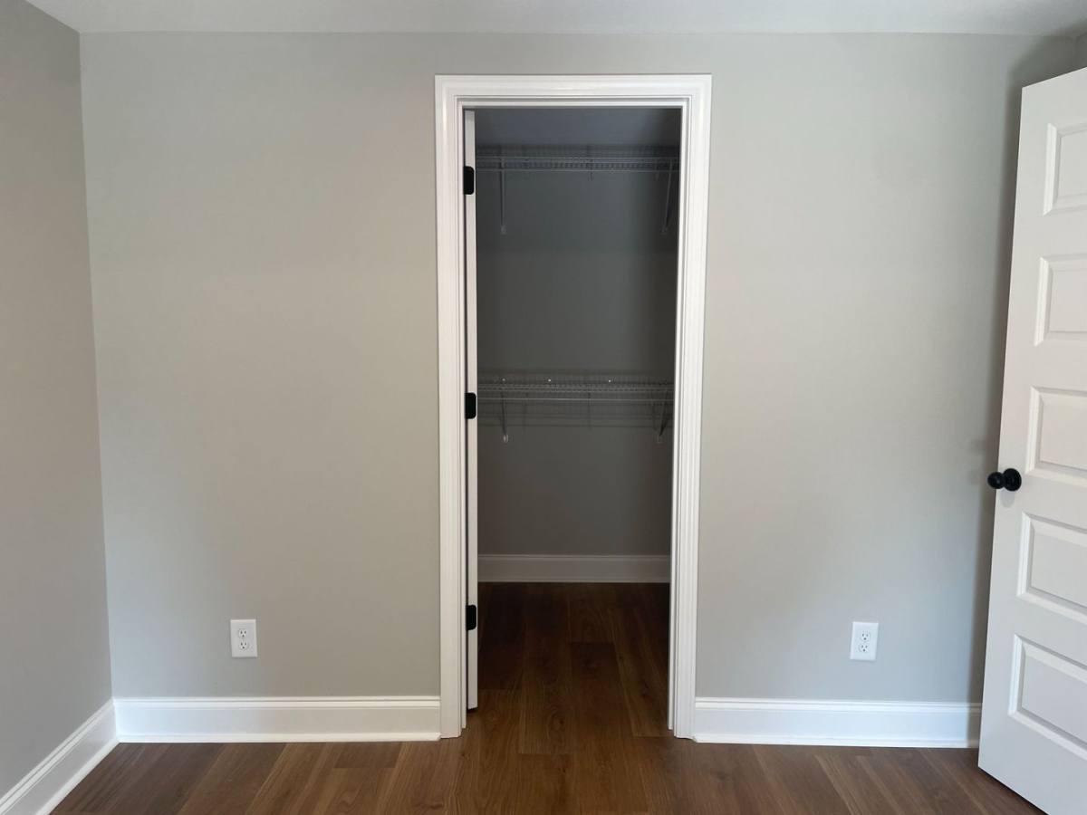 House for rent at 221 Clearview Dr, Clarksville, TN 37043